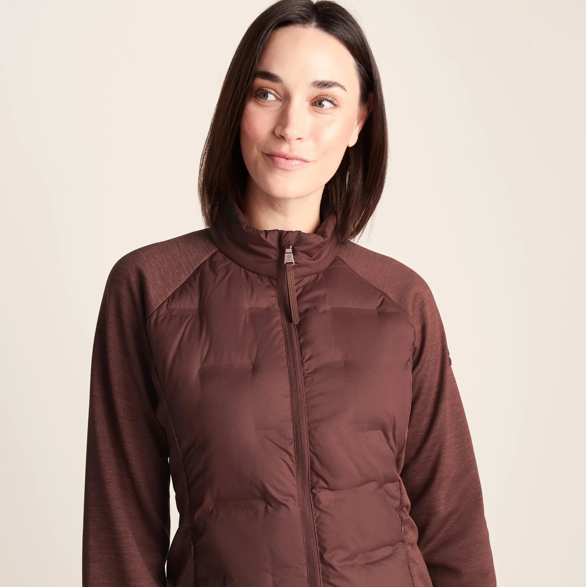 Arna Womens Lightweight Insulated Hybrid Jacket - Raspberry