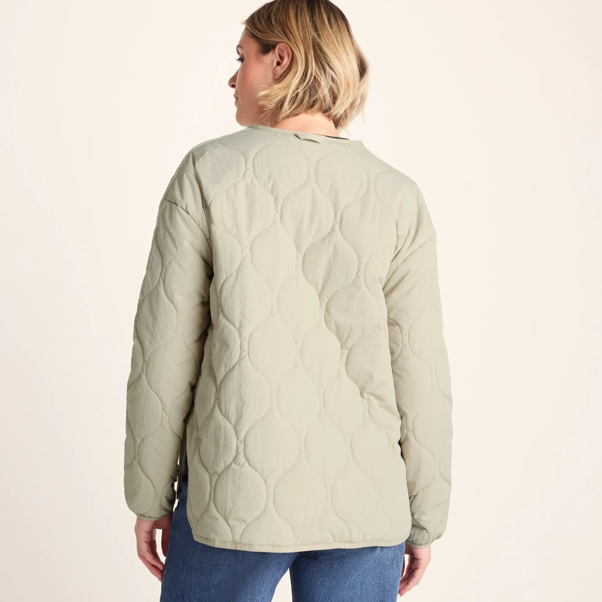 Cleadon Womens Relaxed Fit Shower Resistant Lightweight Insulated Jacket - Cool Beige