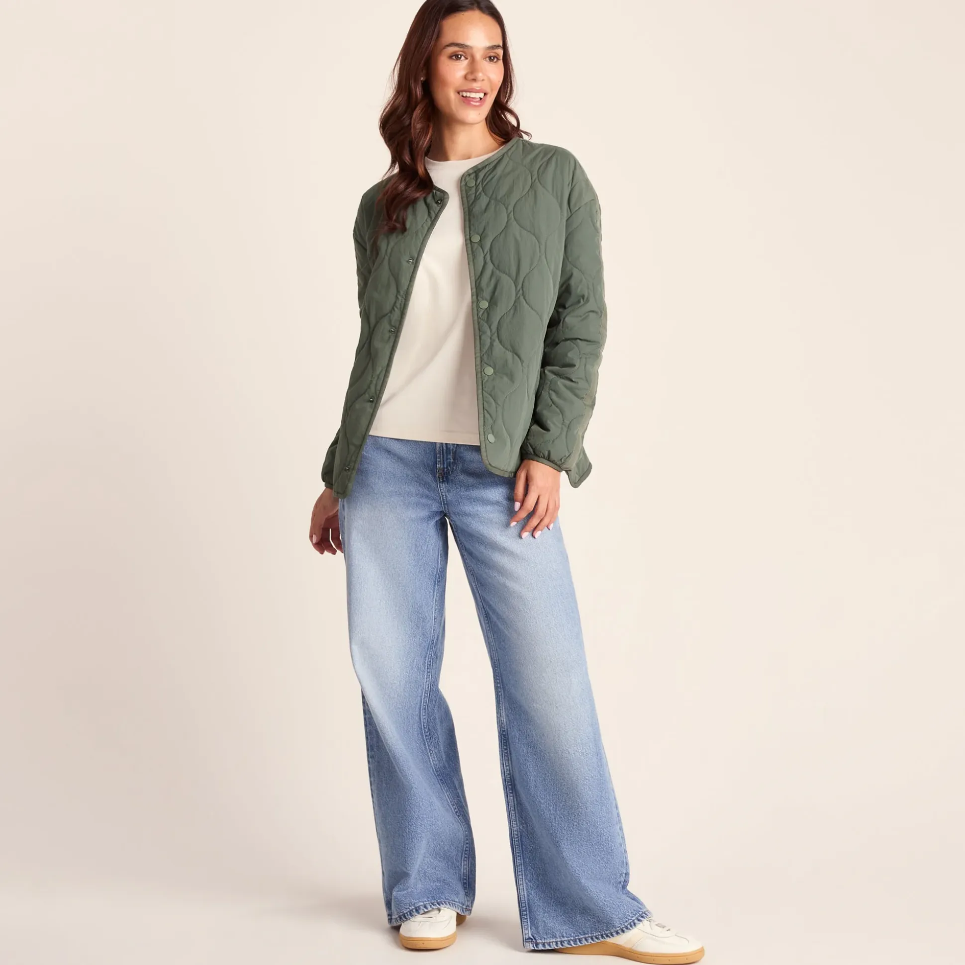 Cleadon Womens Relaxed Fit Shower Resistant Lightweight Insulated Jacket - Pale Khaki