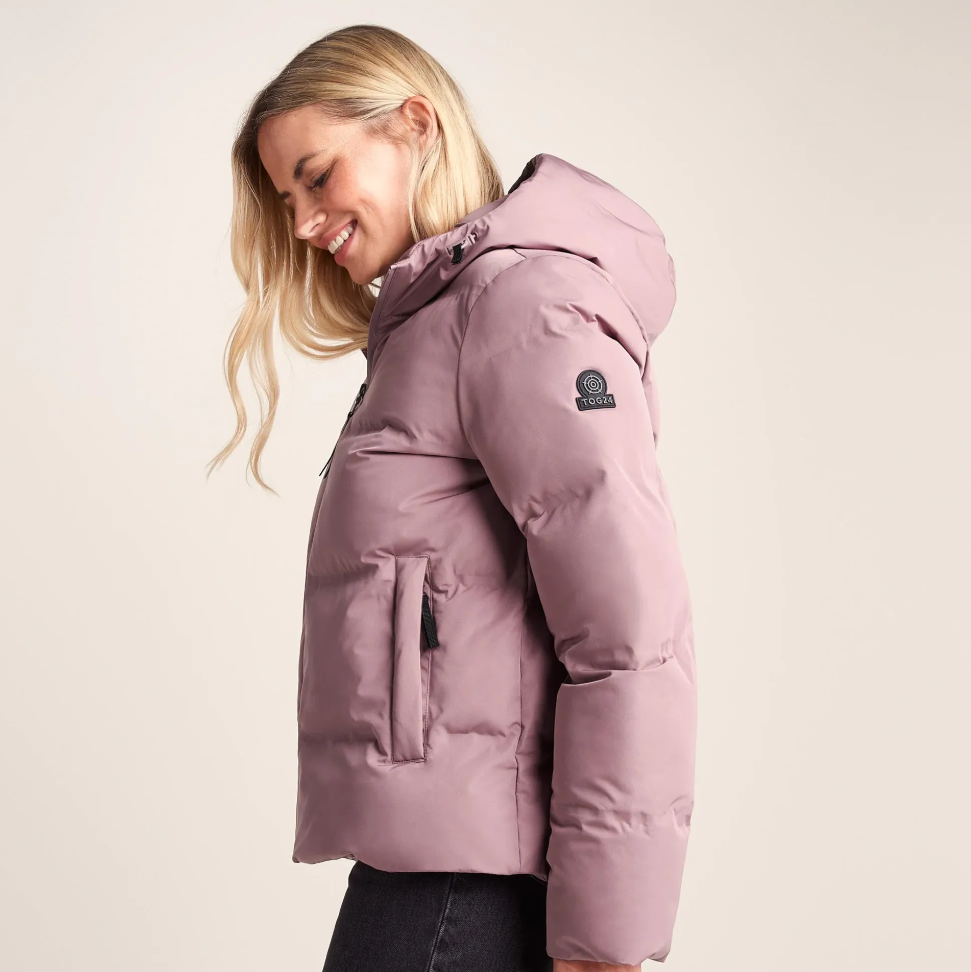 Dina Womens Shower Resistant Insulated Jacket - Mauve
