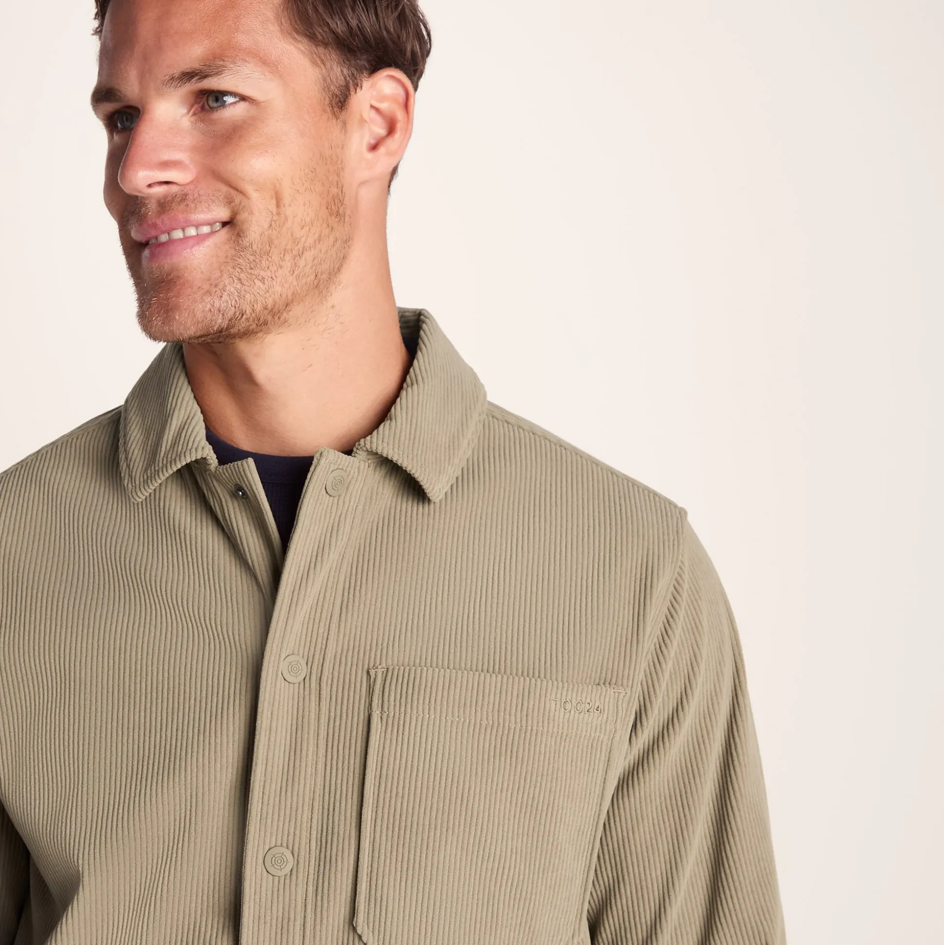 Olson Mens Chunky Corduroy Shacket - Walnut