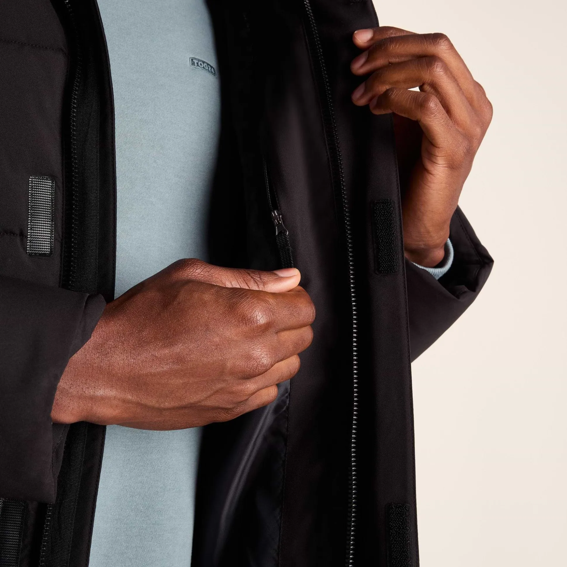 Preece Mens Long Shower Resistant Insulated Jacket - Black