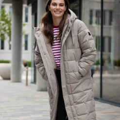 Saga Womens Long Shower Resistant Insulated Jacket - Dark Taupe