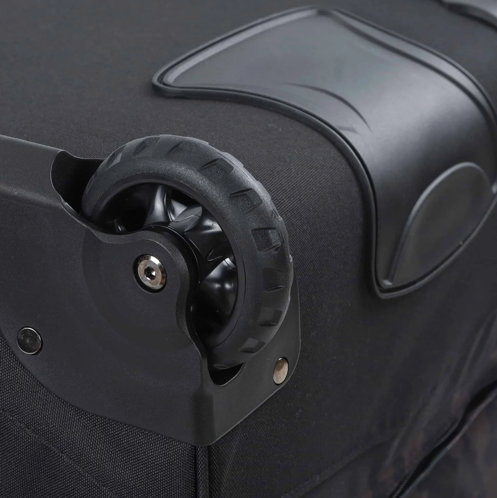 Surfanic Maxim 3.0 100L Roller Bag - Black