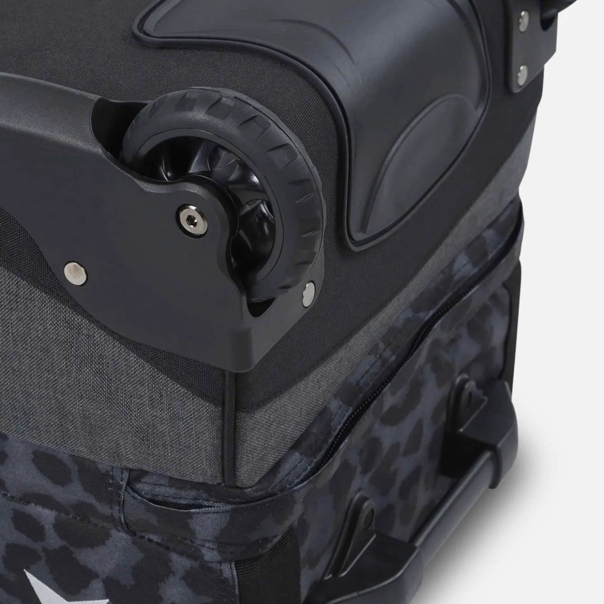 Surfanic Maxim 3.0 70L Roller Bag - Jet Black