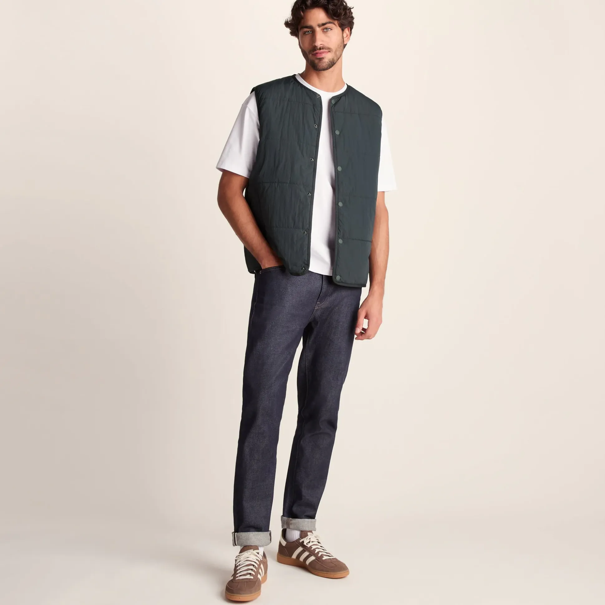 Sutterby Mens Shower Resistant Insulated Gilet - Deep Slate