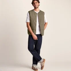 Sutterby Mens Shower Resistant Insulated Gilet - Mushroom