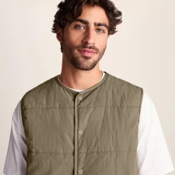 Sutterby Mens Shower Resistant Insulated Gilet - Mushroom